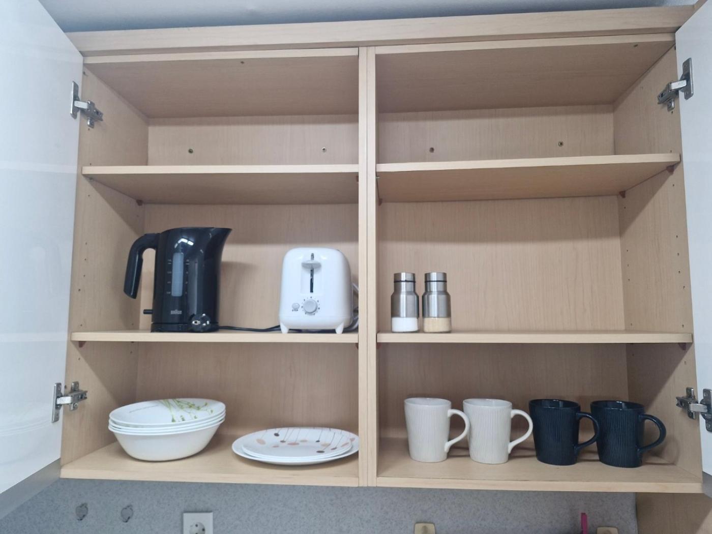 Hongdae Guesthouse 1Min From Hongik Uni Station Exit #1 Seoul Luaran gambar
